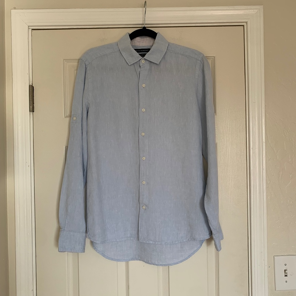 Saks Fifth Avenue Light Blue Linen Button Down Shirt Sz.S Lightweight Classic